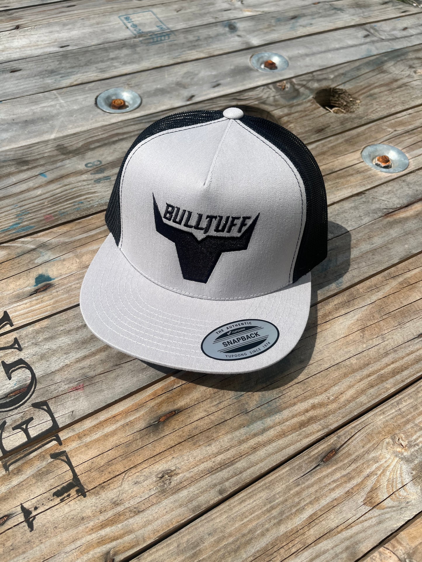 BULLTUFF Silver/Black Hat